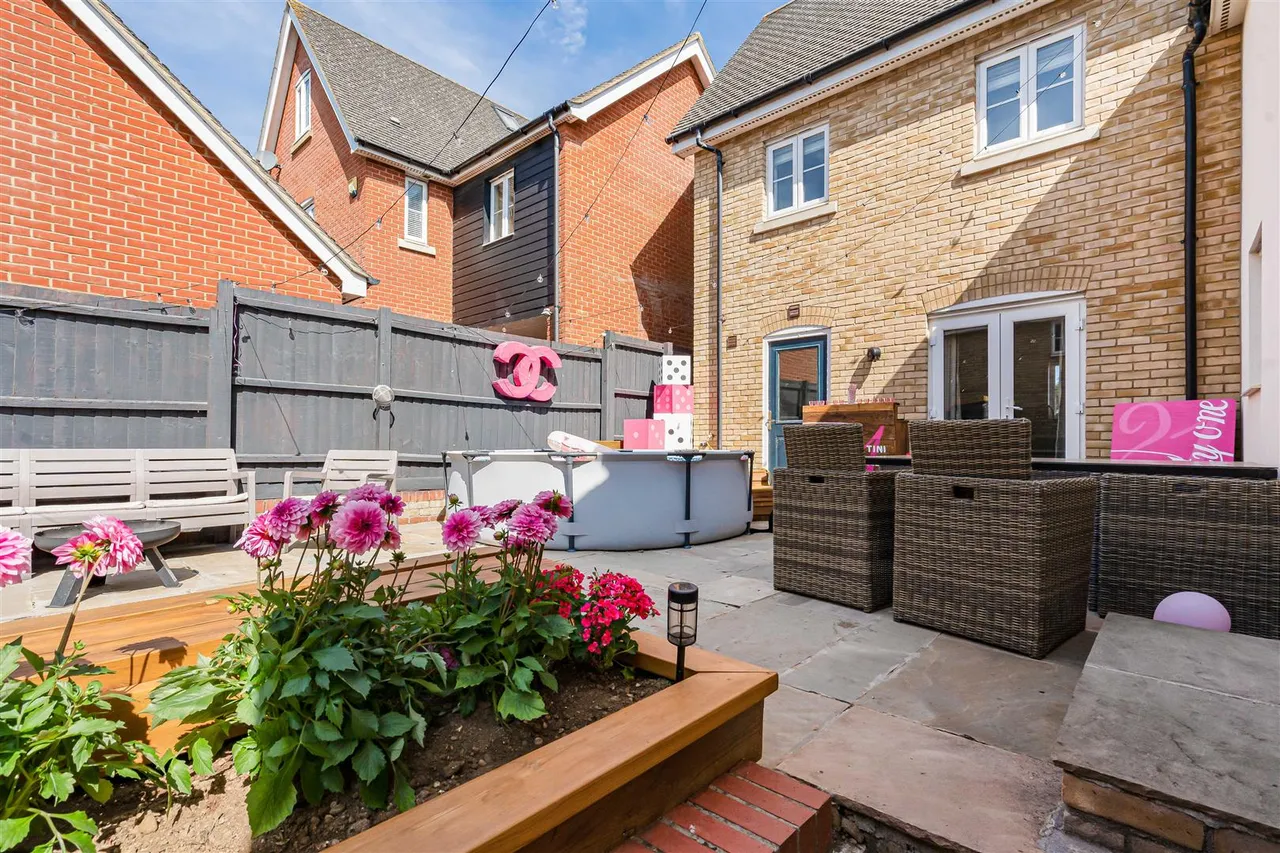Masons Close, Haverhill, CB9, photo 24
