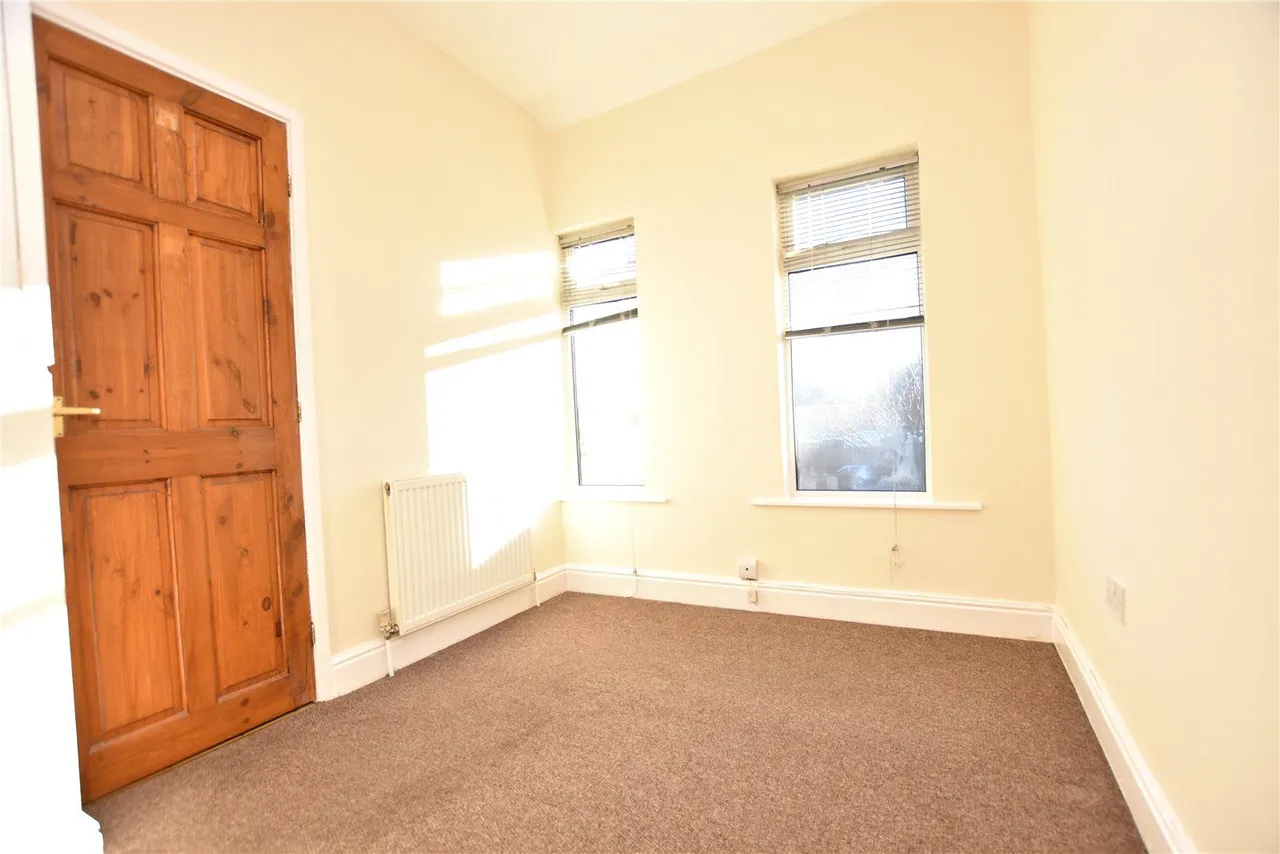 Marsh Street, Cleckheaton, BD19, photo 8