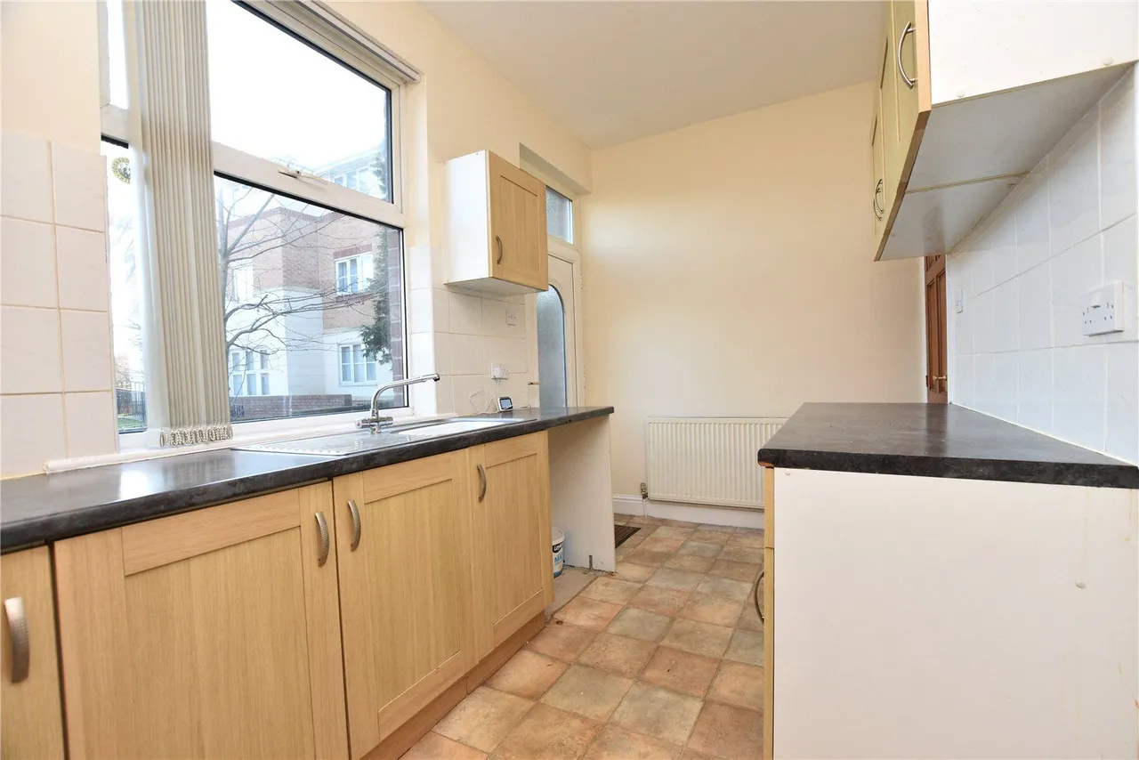 Marsh Street, Cleckheaton, BD19, photo 5