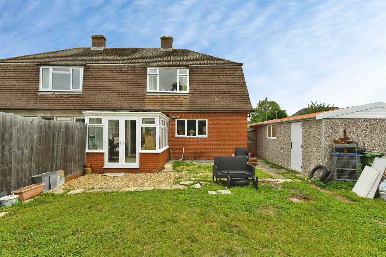 Waverley Gardens, Melksham, SN12, photo 18