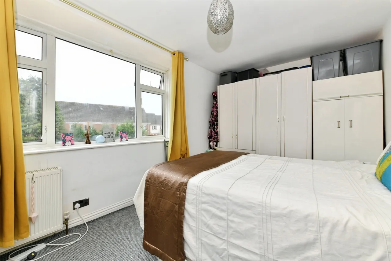 Waverley Gardens, Melksham, SN12, photo 14