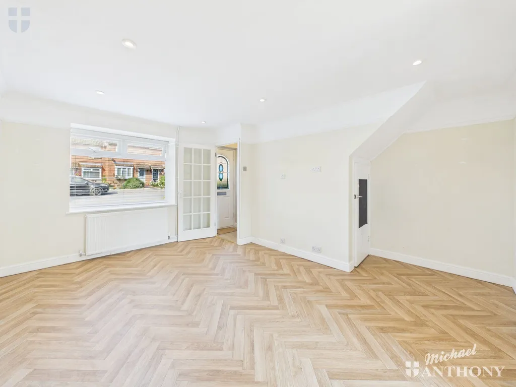 Anton Way, Aylesbury, HP21 9TE, photo 3