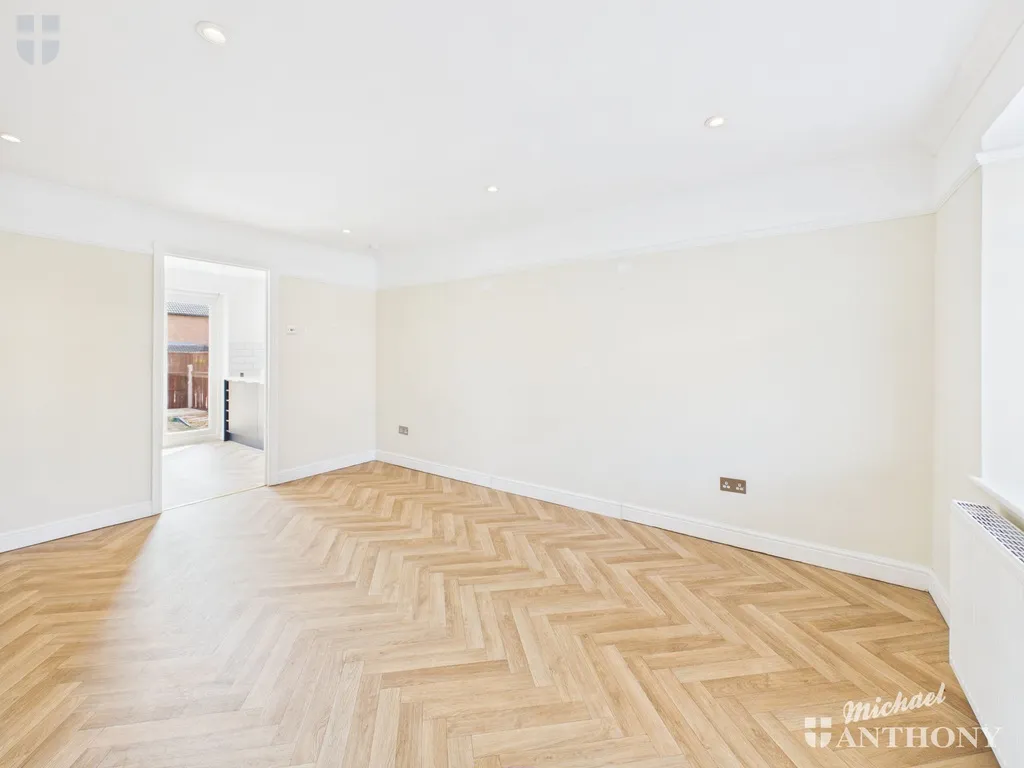 Anton Way, Aylesbury, HP21 9TE, photo 11