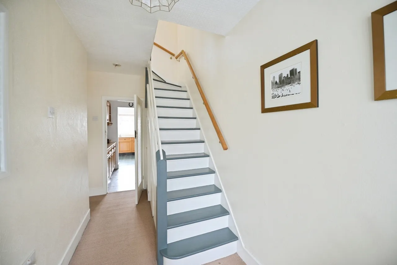 Eaton Drive, Romford, RM5, photo 10