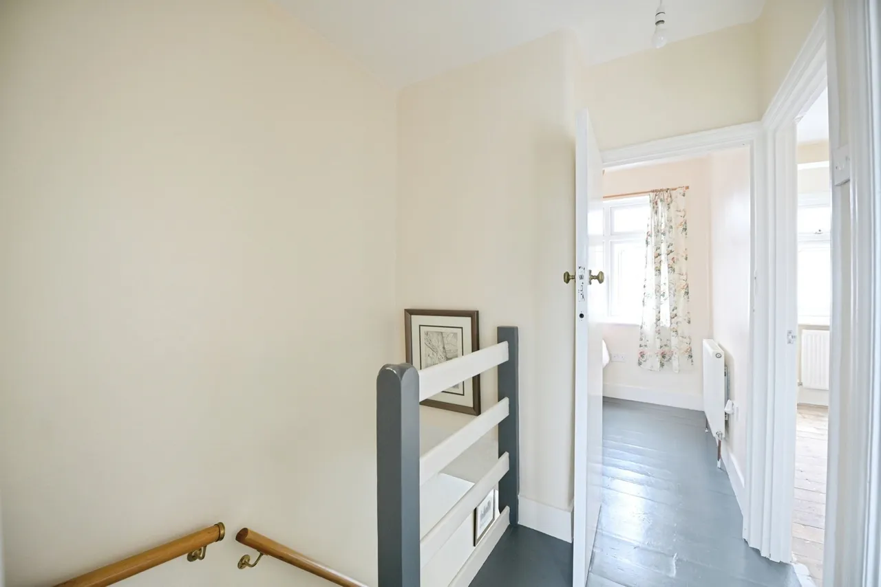 Eaton Drive, Romford, RM5, photo 11