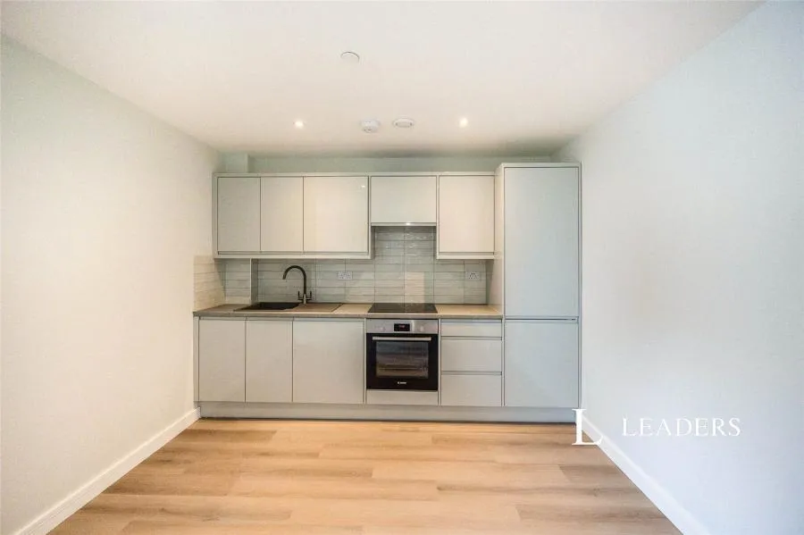 Roebuck Close, Portsmouth, PO6, photo 4
