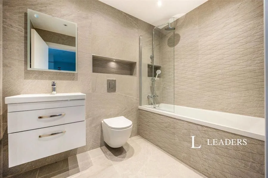 Roebuck Close, Portsmouth, PO6, photo 6