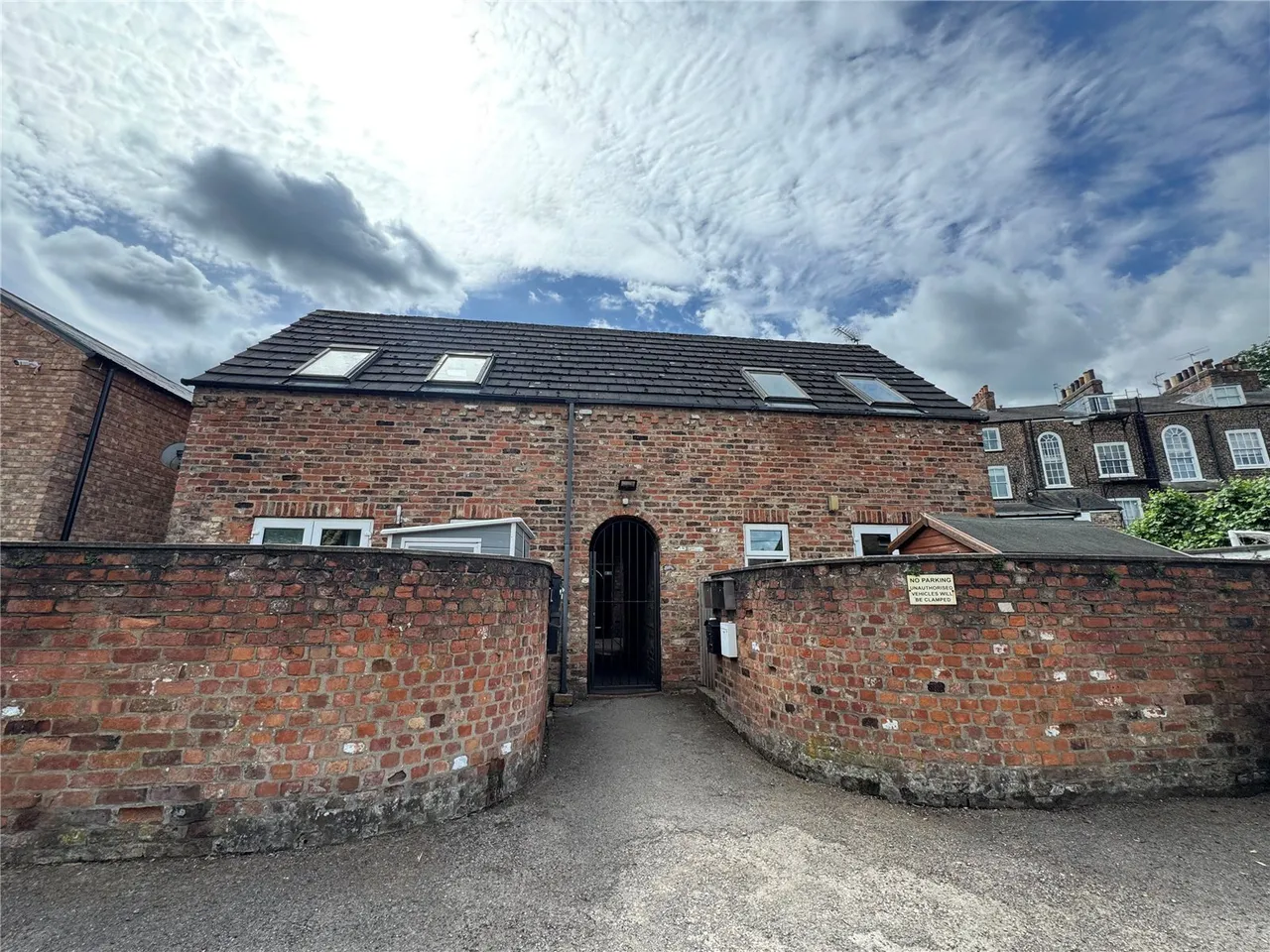 1 bed flat for sale — Cambridge Mews, Cambridge Street, York, North Yorkshire, YO24