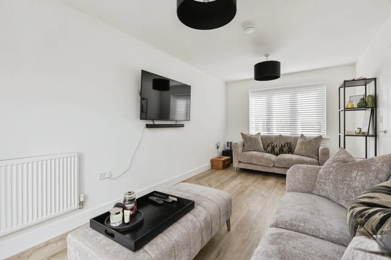 Cullyer Crescent, Wymondham, Norfolk, NR18, photo 4
