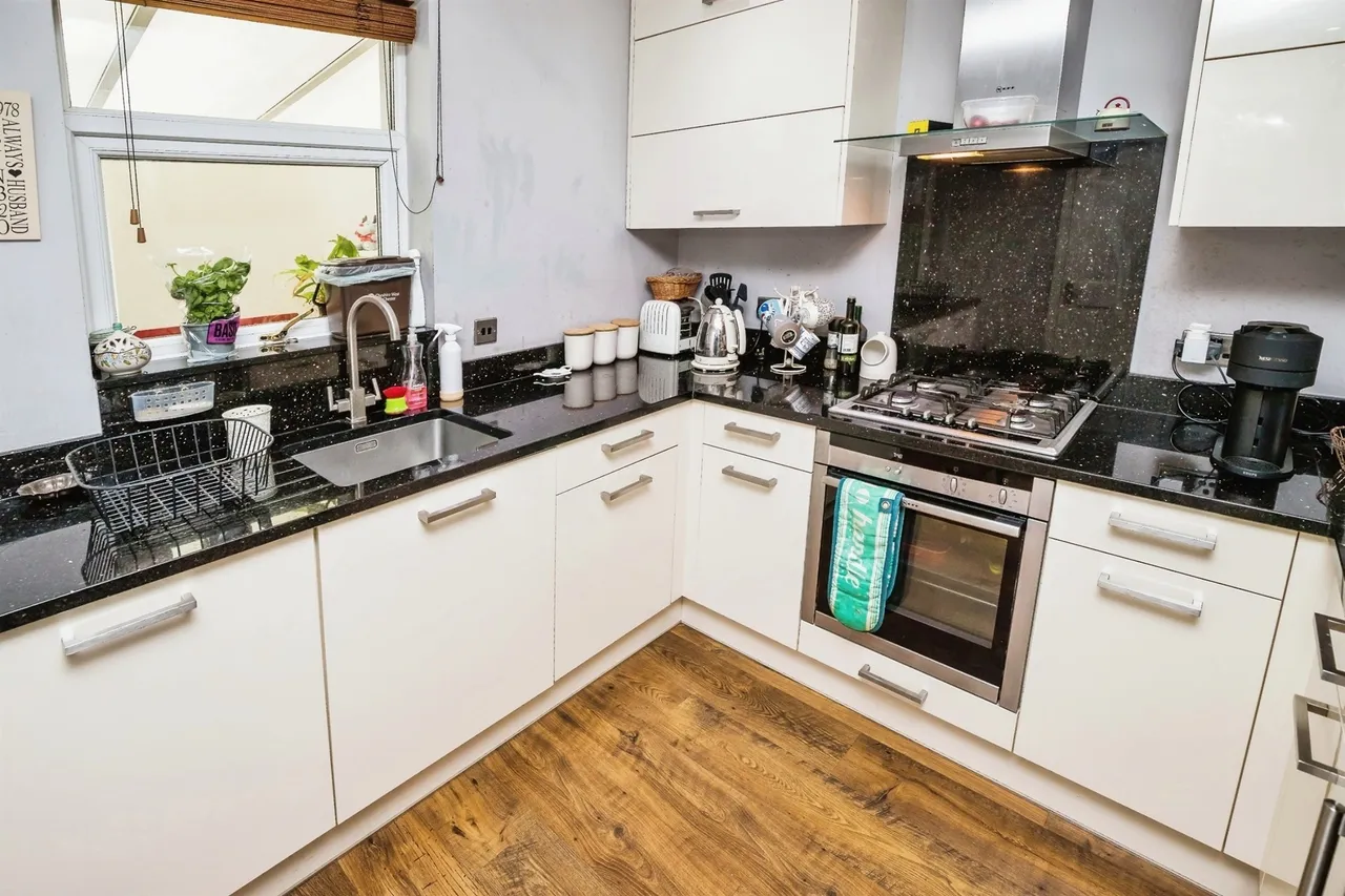 Appleyards Lane, Handbridge, CH4, photo 3
