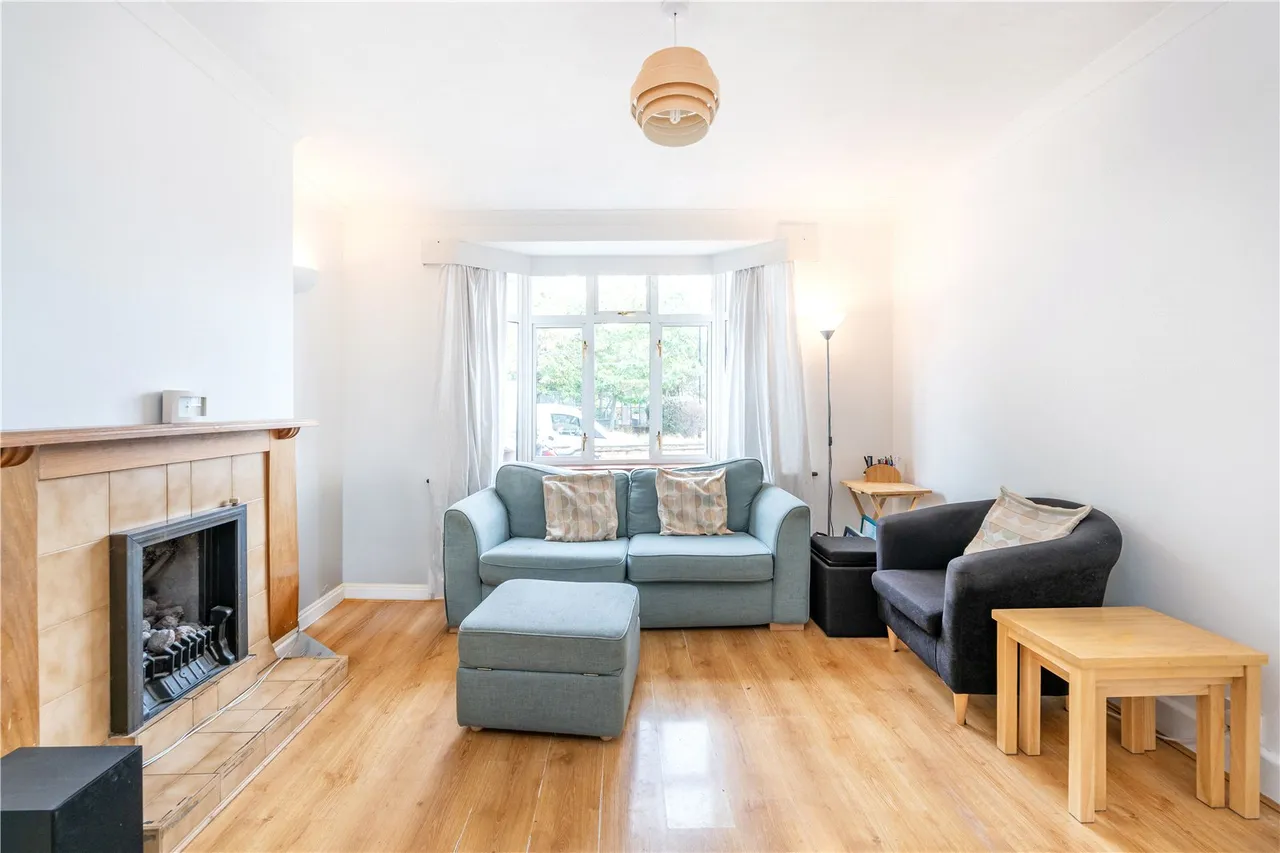 Argyle Avenue, Hounslow, TW3 2LL, photo 3
