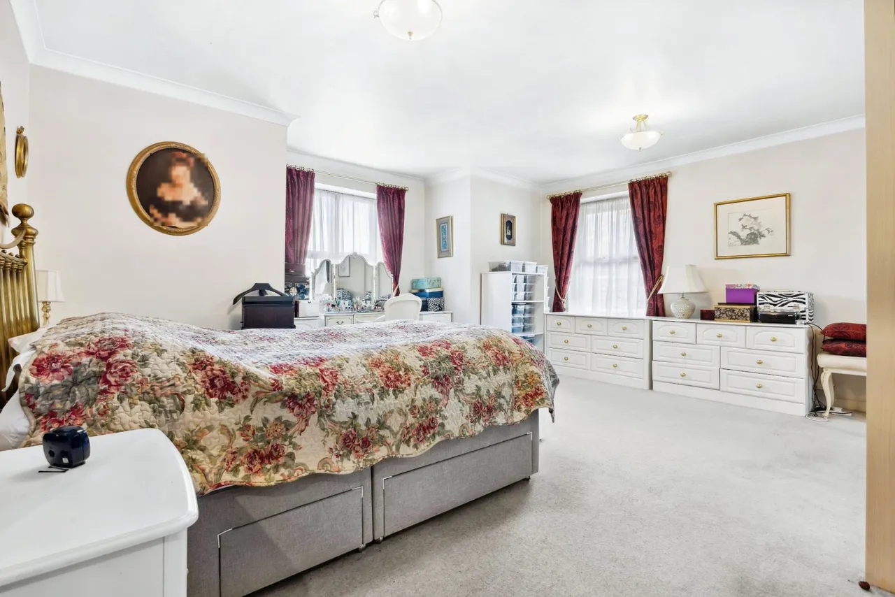 Booth Road, Altrincham, WA14, photo 8