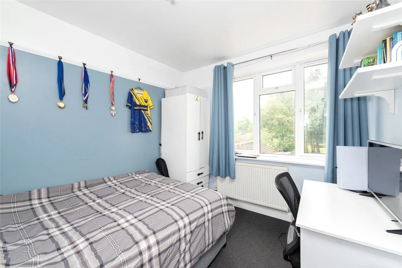 Wendover Road, Aylesbury, HP21, photo 16