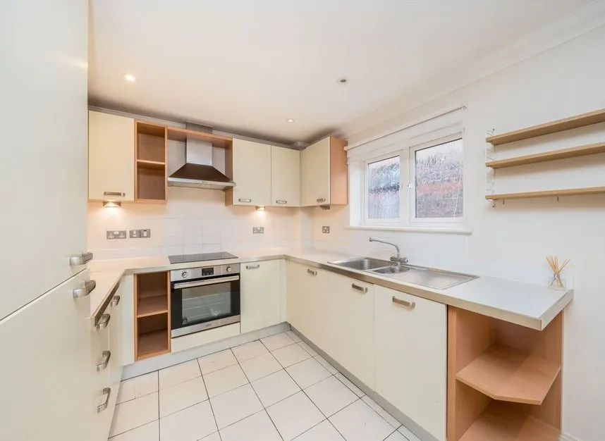 The Retreat, Surbiton, KT5, photo 3