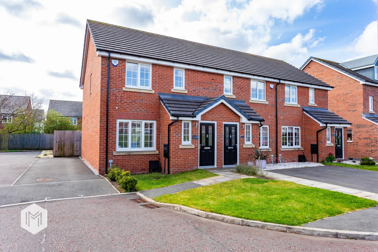 3 bed house for sale — South Meadow Close, Lowton, Warrington, WA3 2DY