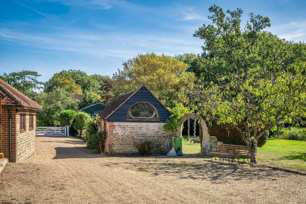 Broadford Bridge, Billingshurst, RH14, photo 28