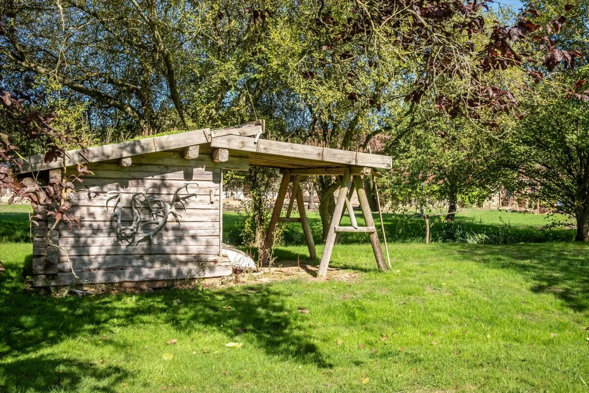 Broadford Bridge, Billingshurst, RH14, photo 32