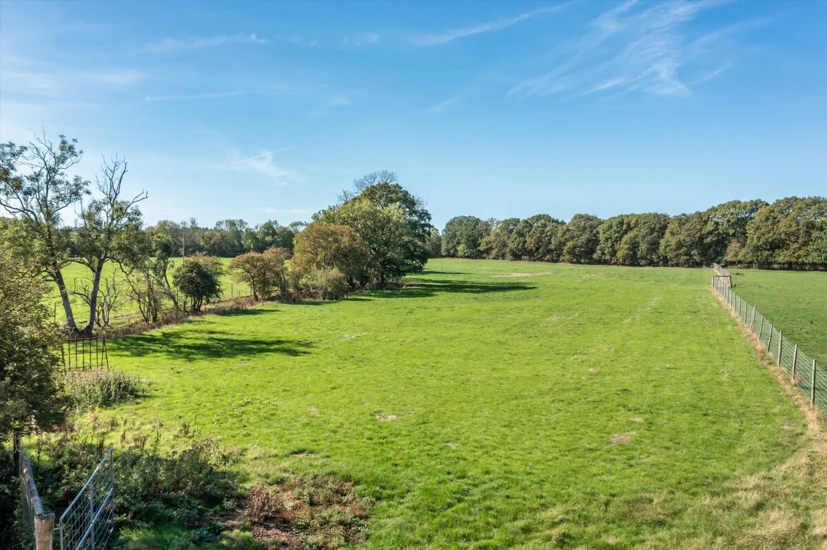 Broadford Bridge, Billingshurst, RH14, photo 35