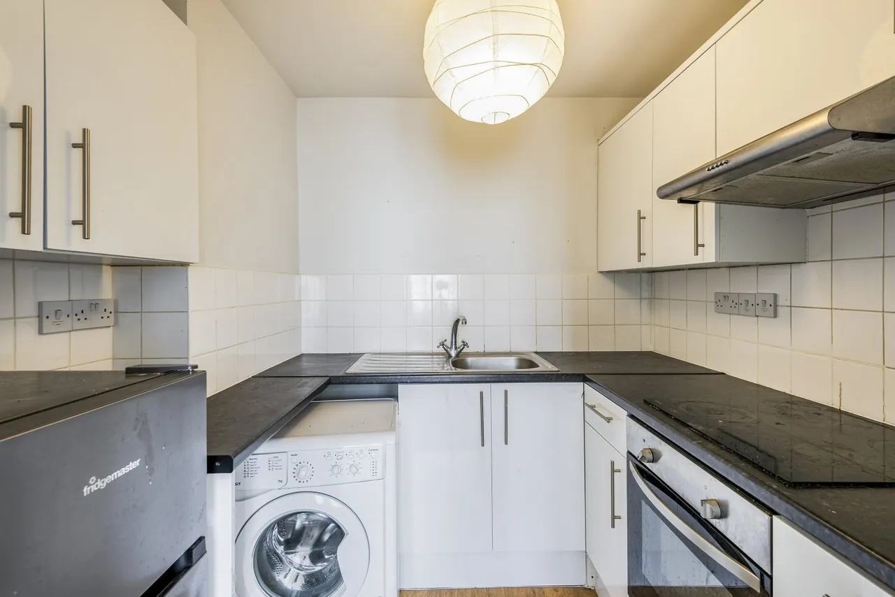 Rushey Green, London, SE6, photo 7