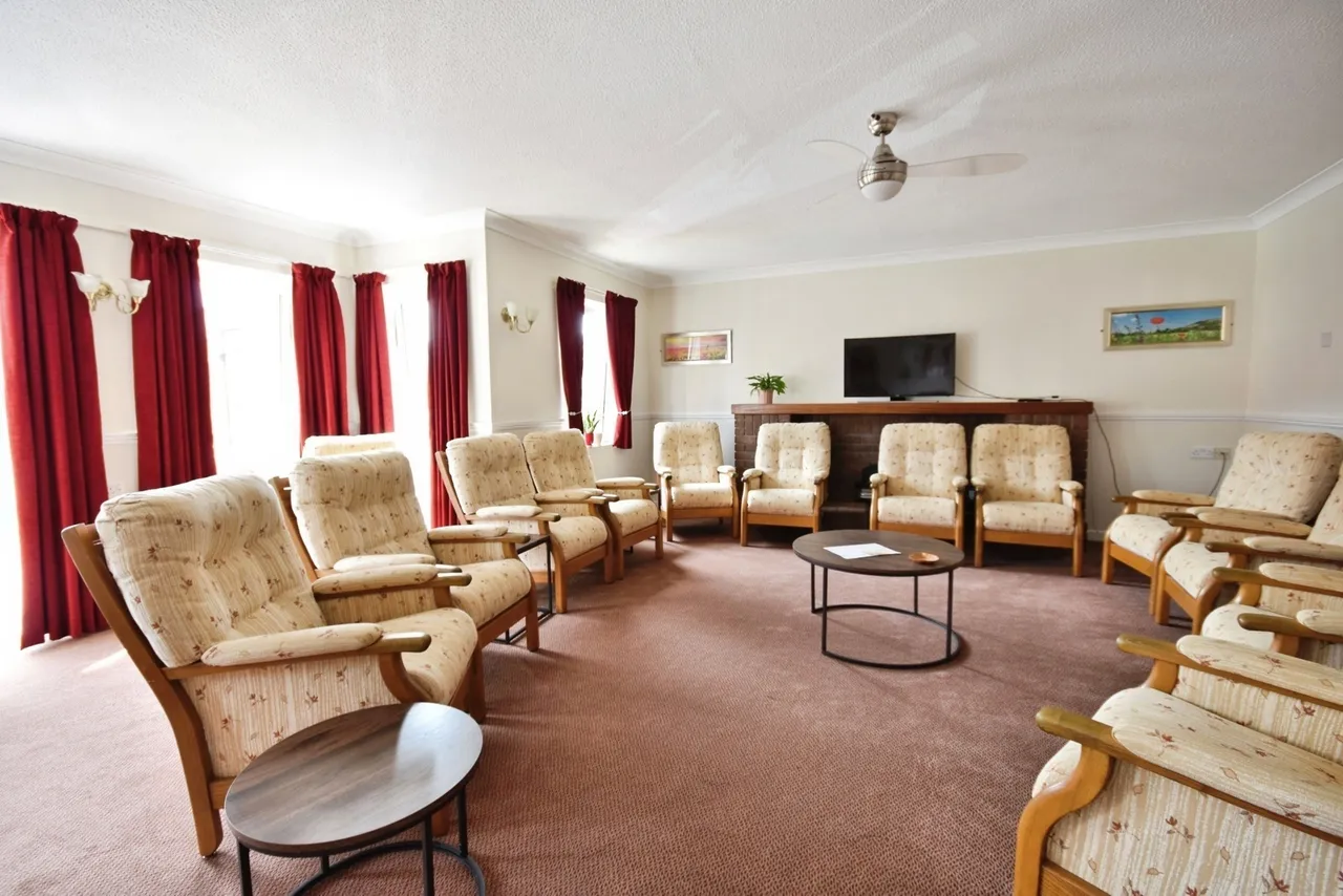 Exeter Road, Exmouth, EX8, photo 9