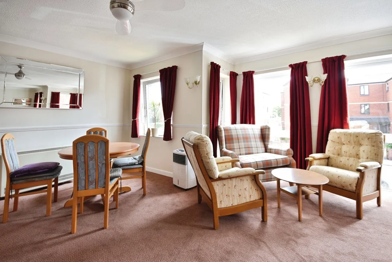 Exeter Road, Exmouth, EX8, photo 10