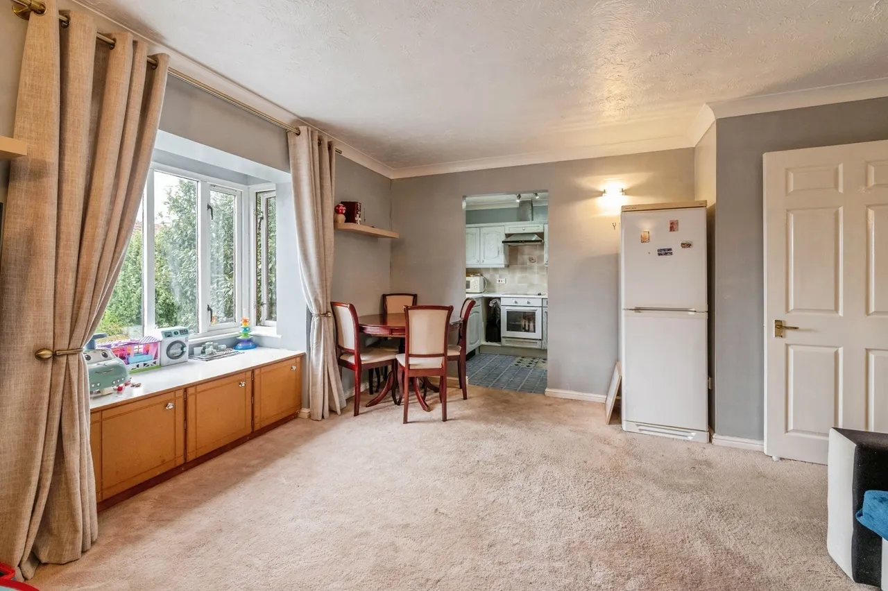 Chalk Court, Jetty Walk, Grays, Essex, RM17, photo 10
