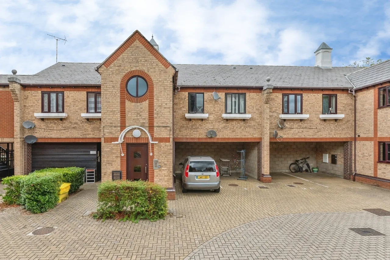 Chalk Court, Jetty Walk, Grays, Essex, RM17, photo 15