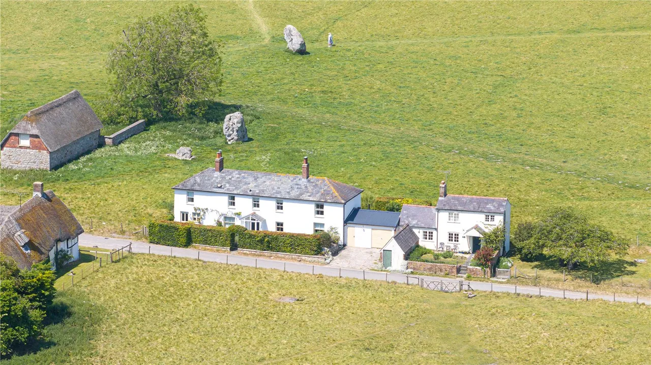 Green Street, Avebury, SN8, photo 2