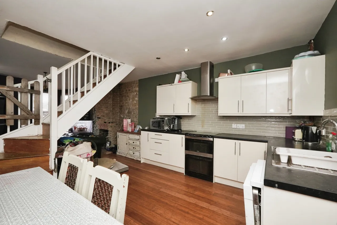 Oswald Road, Dover, Kent, CT17, photo 3