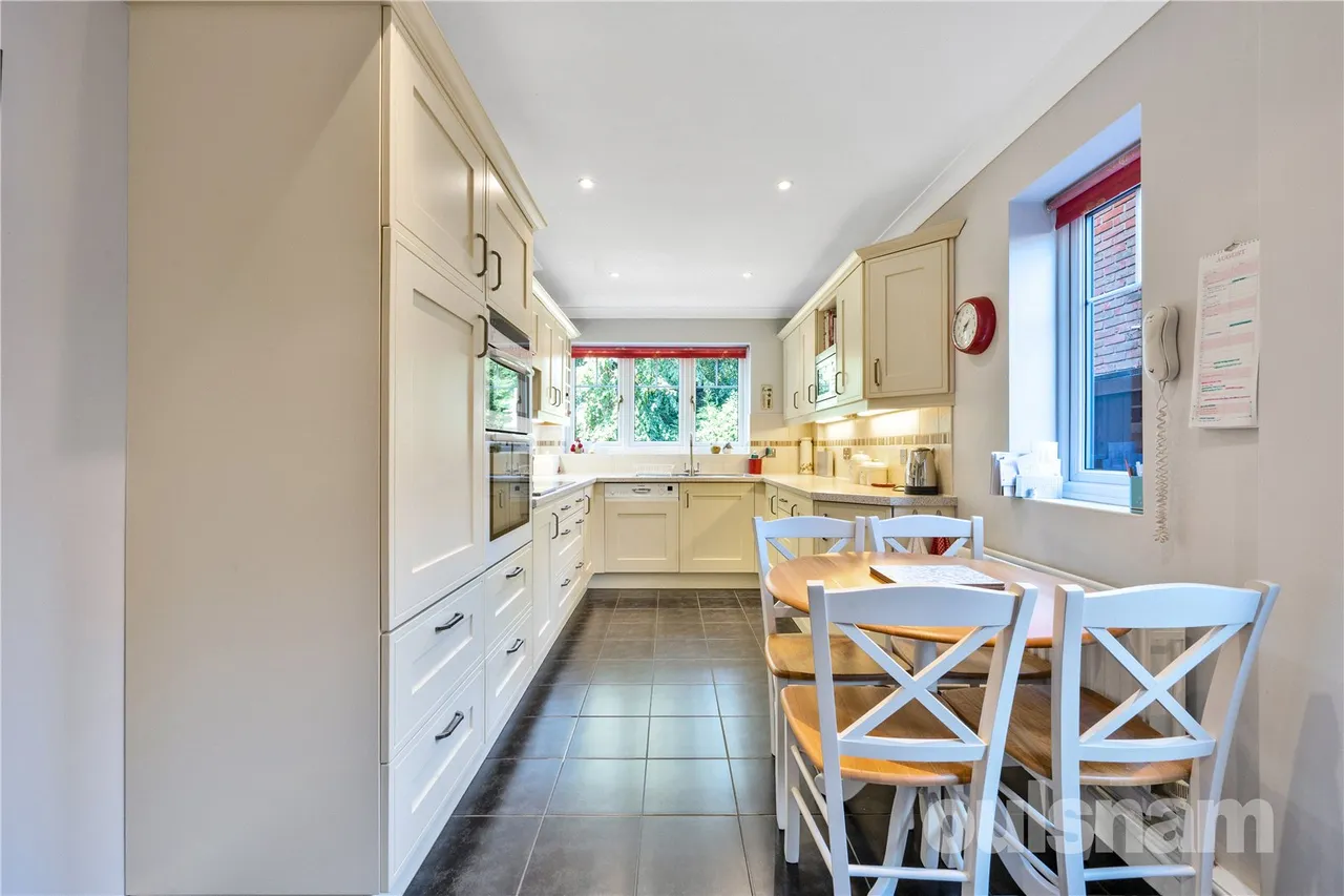 Sundbury Rise, Bournville Village Trust, Northfield, Birmingham, B31 2EZ, photo 5