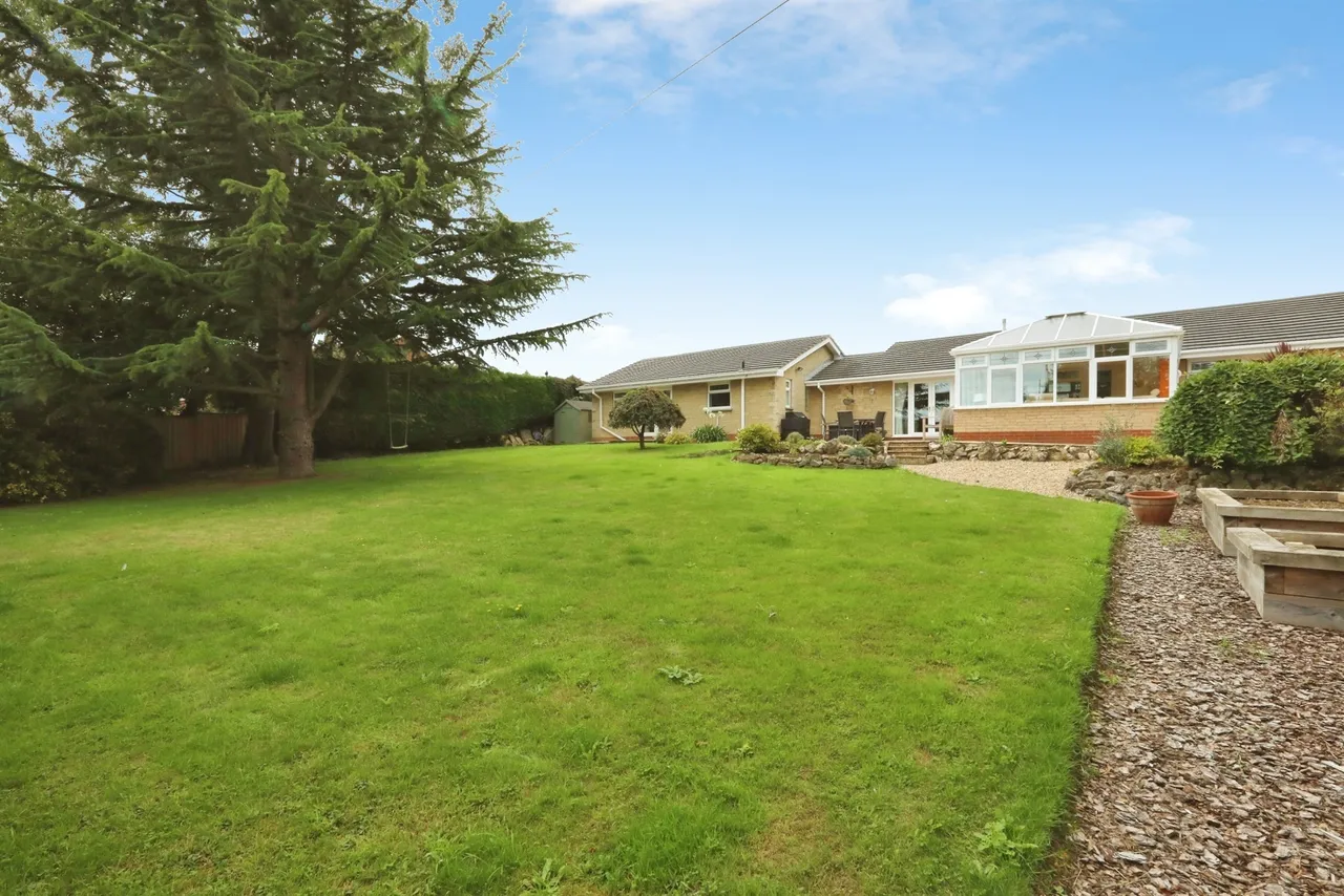 Lingodell Close, Laughton, Sheffield, photo 4