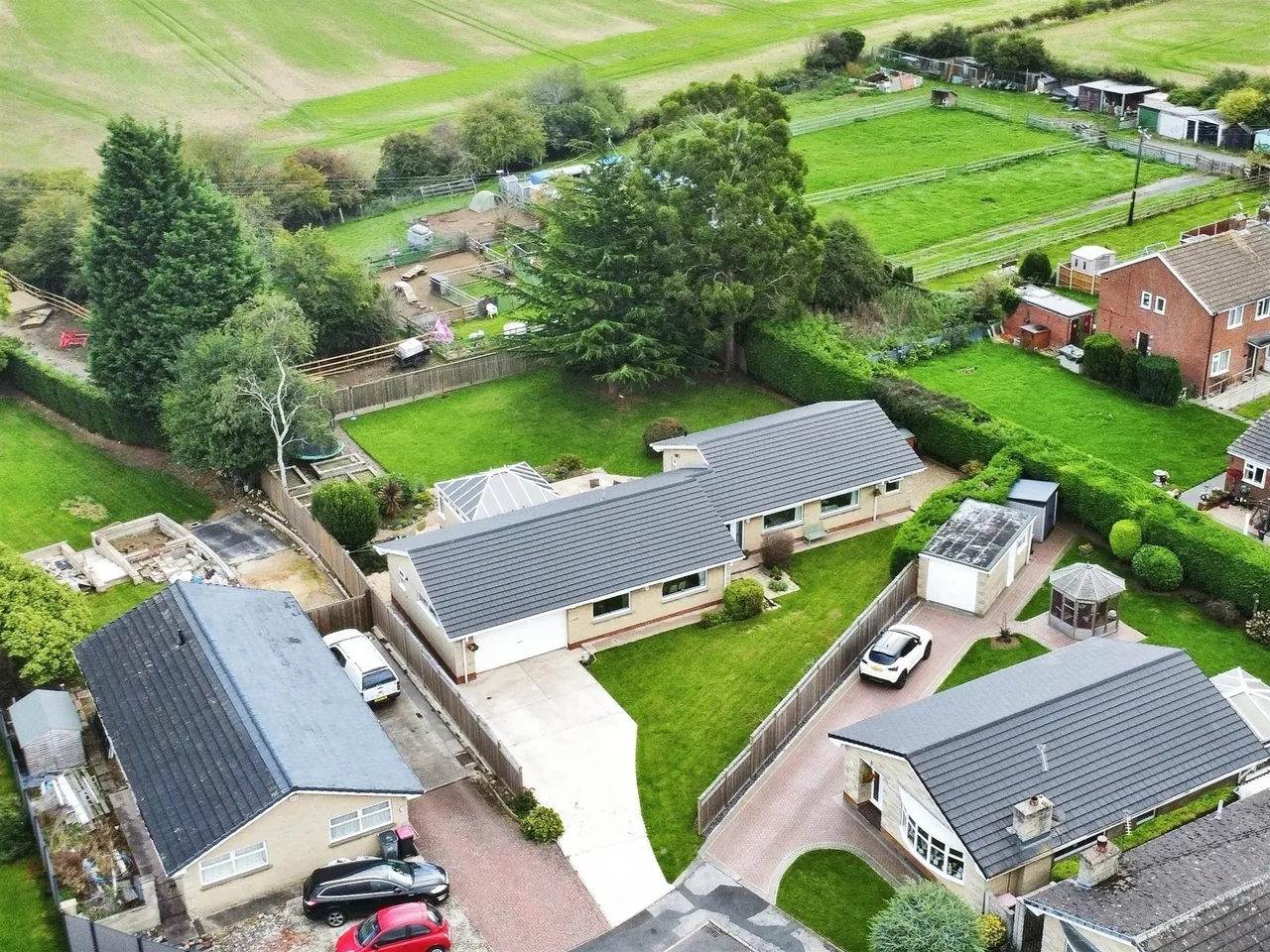 Lingodell Close, Laughton, Sheffield, photo 2