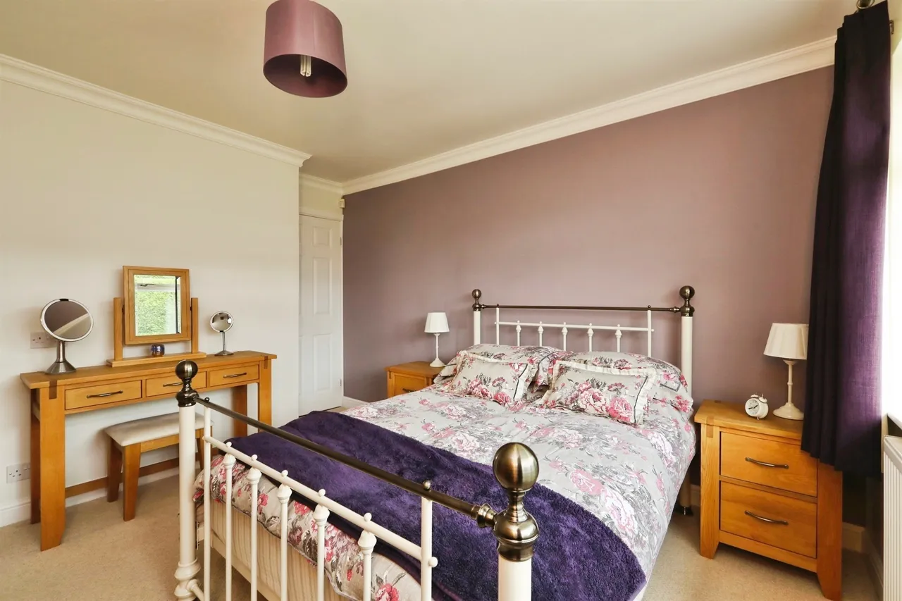 Lingodell Close, Laughton, Sheffield, photo 9