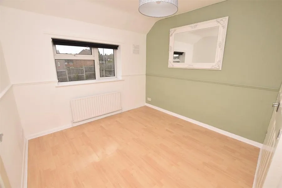 Dudley Gardens, RM3, photo 6
