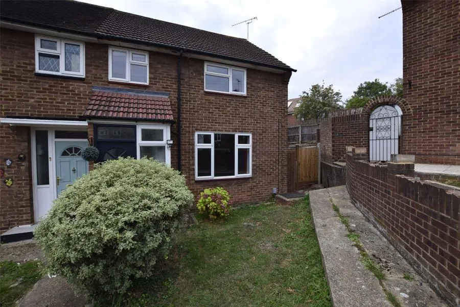 Dudley Gardens, RM3, photo 14