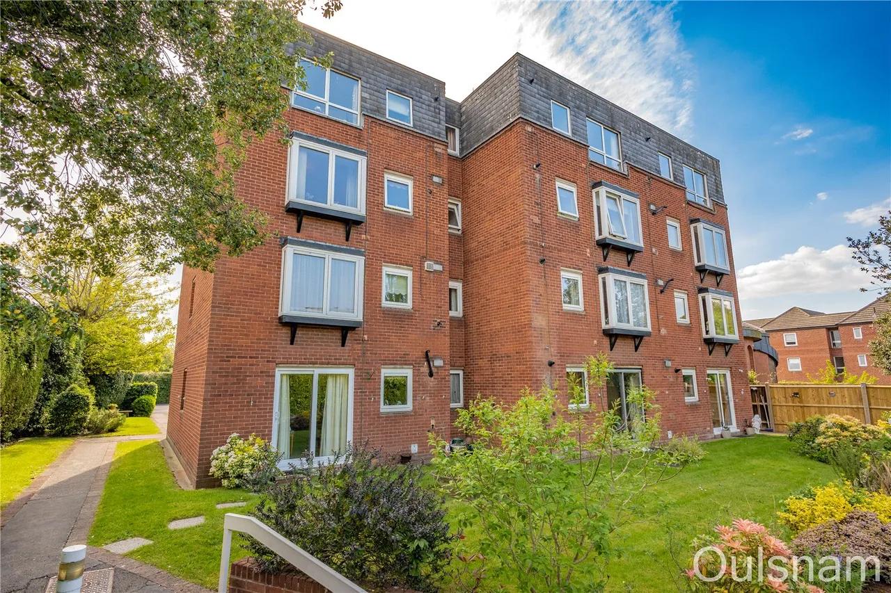 1 bed flat for sale — New Road, Bromsgrove, Worcestershire, B60 2JD