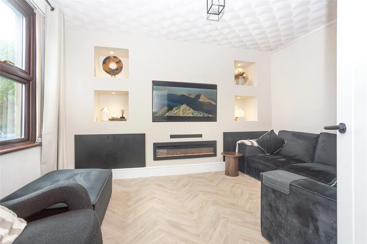 Brynrefail, Caernarfon, LL55, photo 14