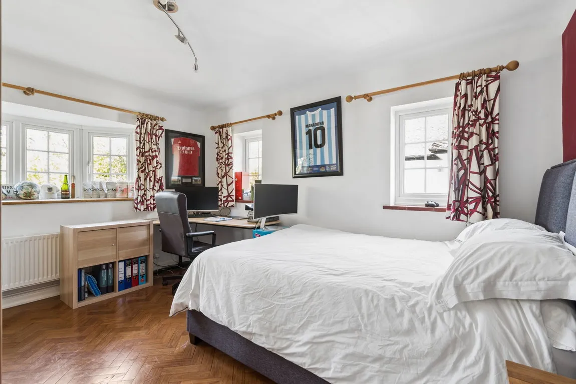 Woodhall Avenue, Pinner, HA5, photo 12
