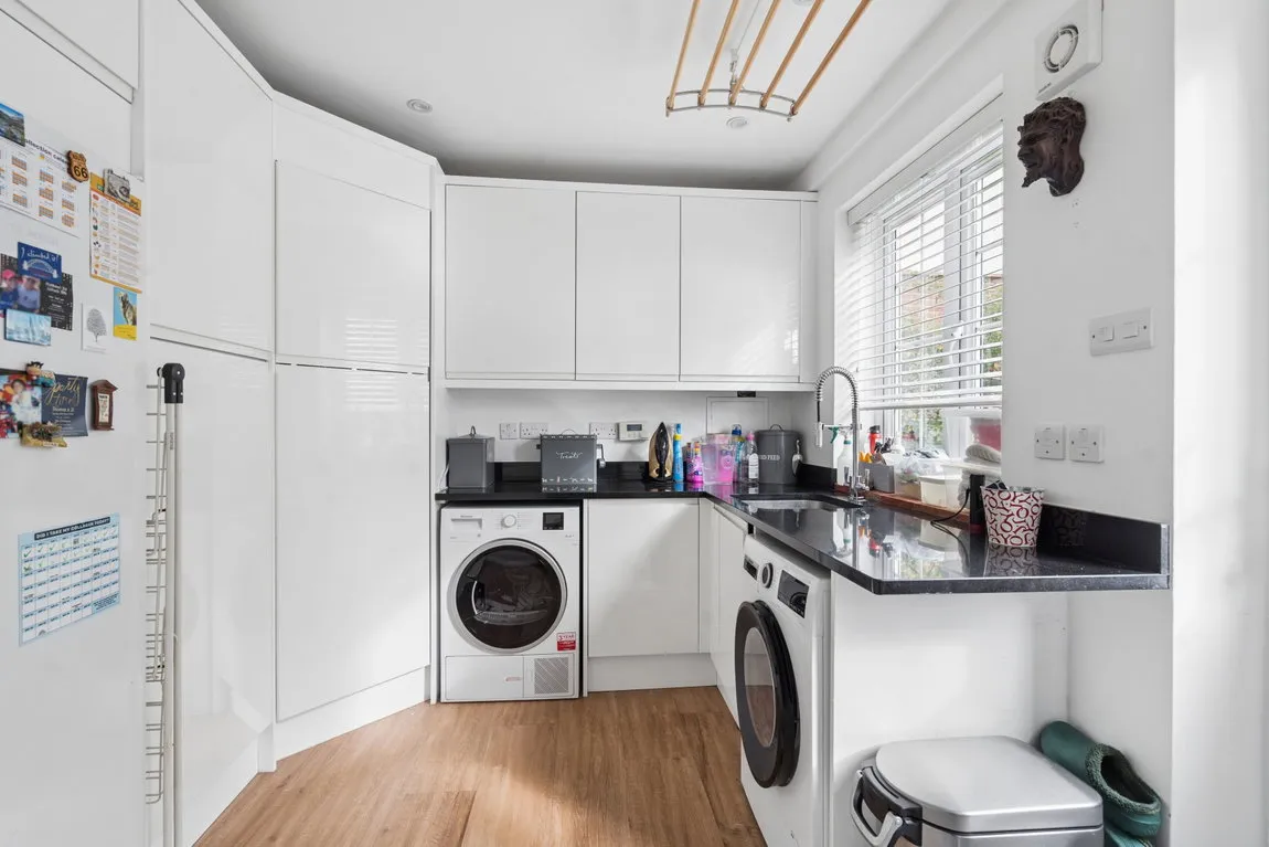 Woodhall Avenue, Pinner, HA5, photo 8
