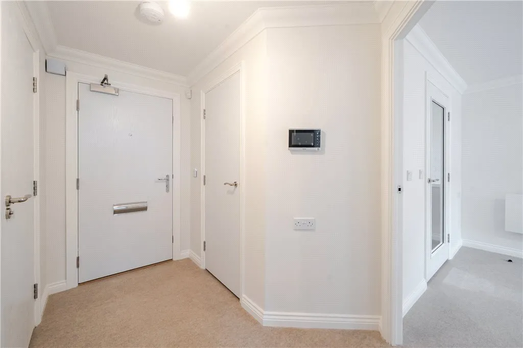 Water Lane, Towcester, Northamptonshire, NN12 6HR, photo 9