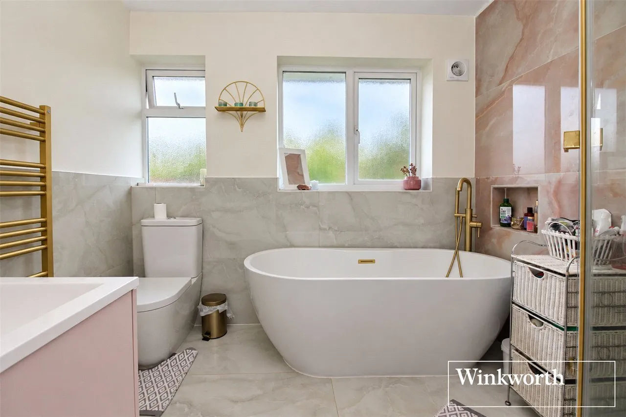 Red Road, Borehamwood, WD6, photo 8