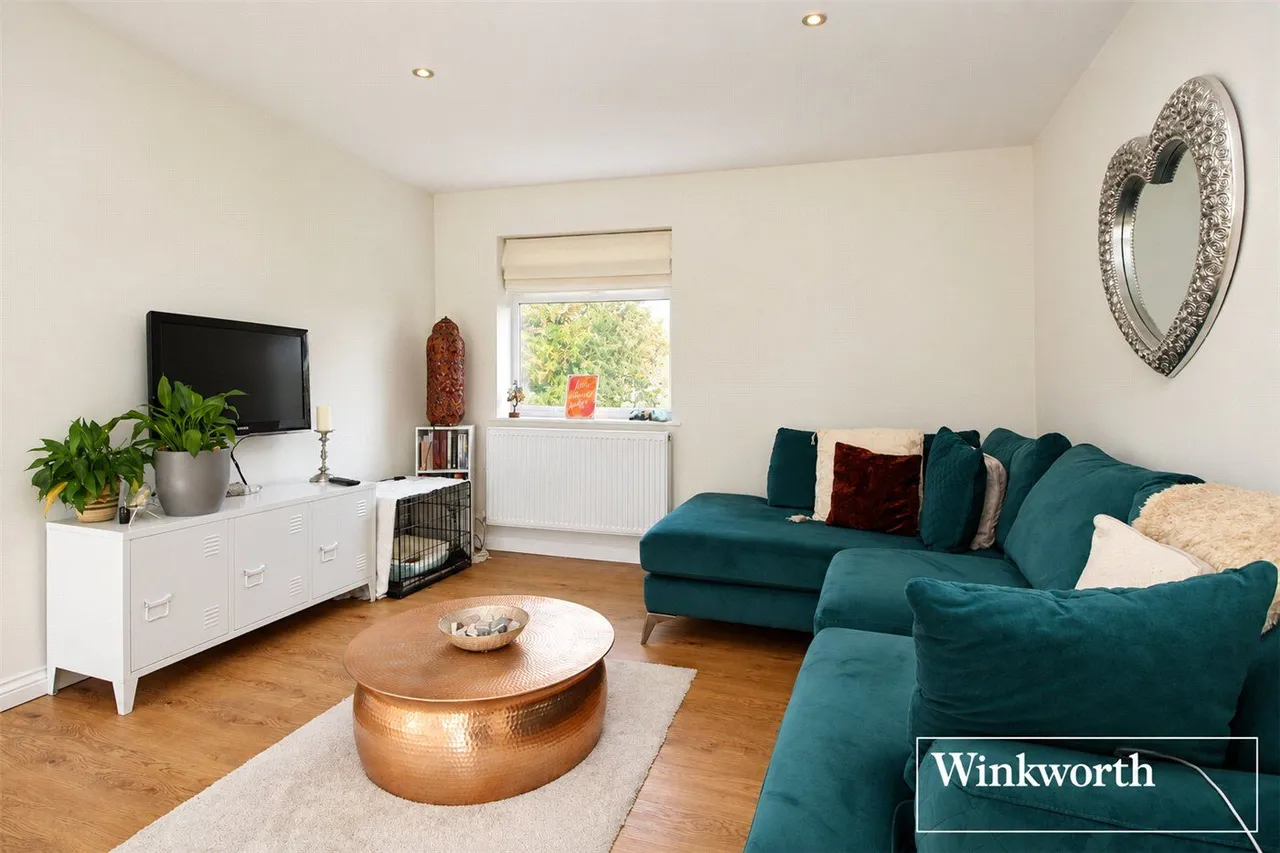 Red Road, Borehamwood, WD6, photo 4