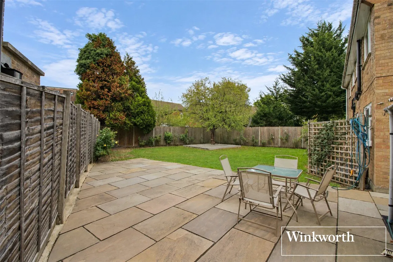 Red Road, Borehamwood, WD6, photo 13