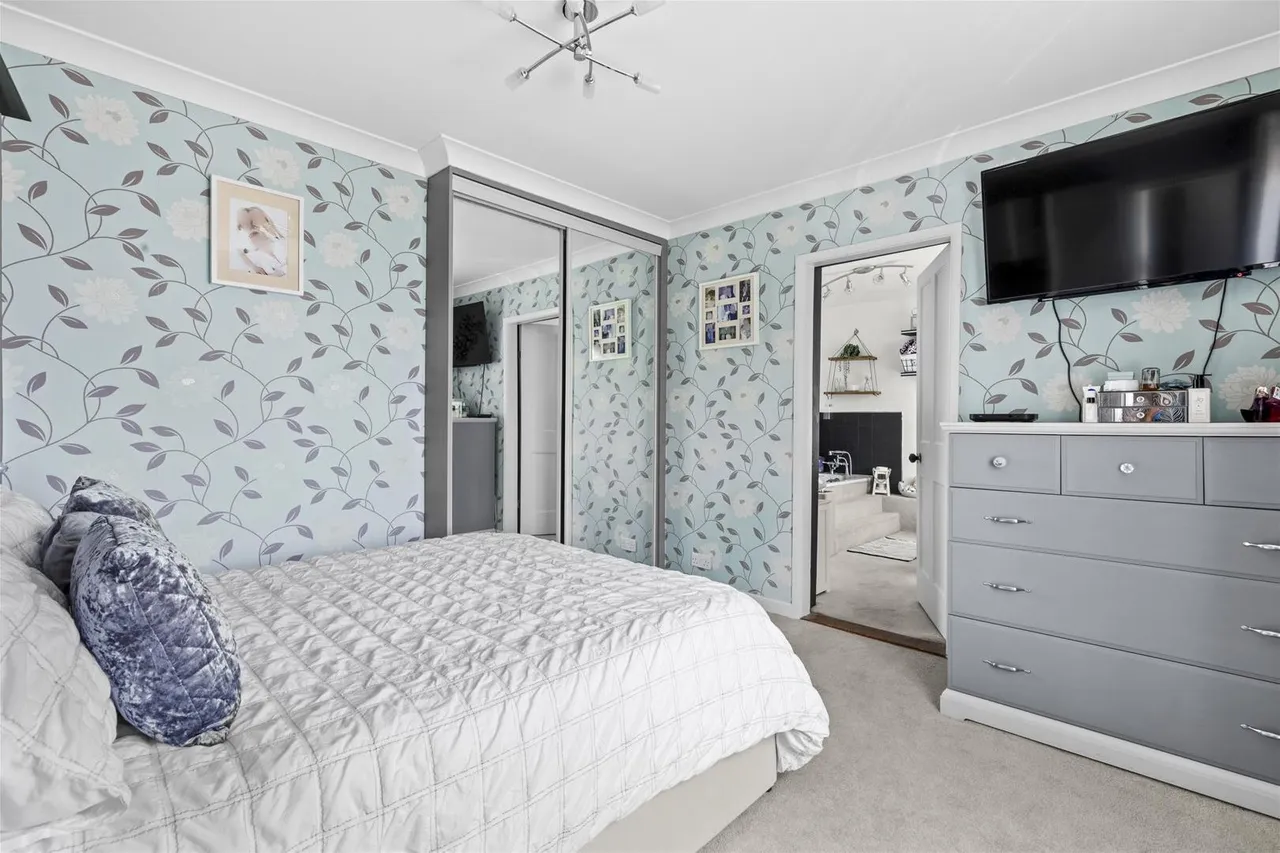Amersham Road, High Wycombe, HP13, photo 8