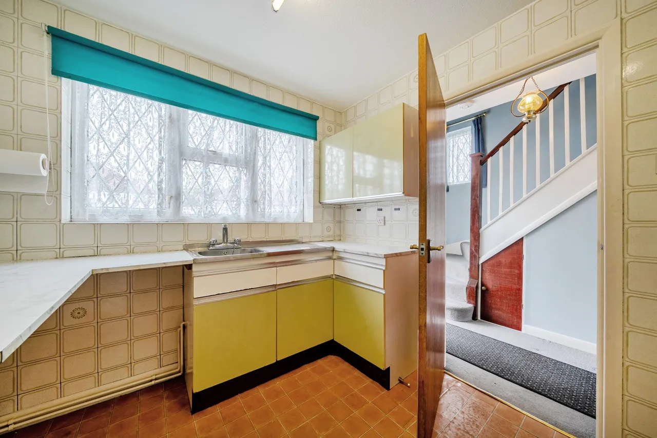 Westerham Drive, DA15, photo 2