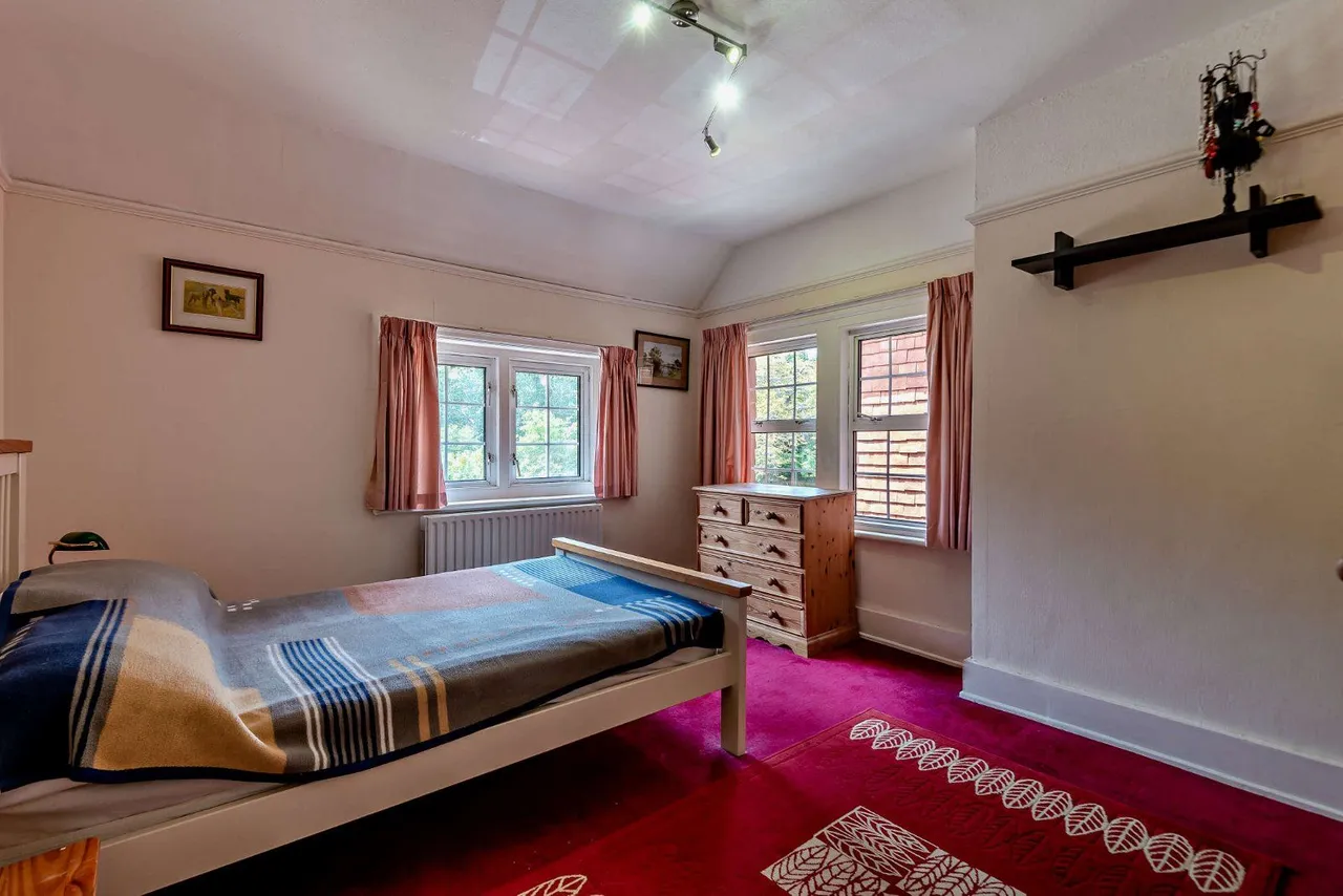 Keymer Road, Burgess Hill, RH15, photo 16