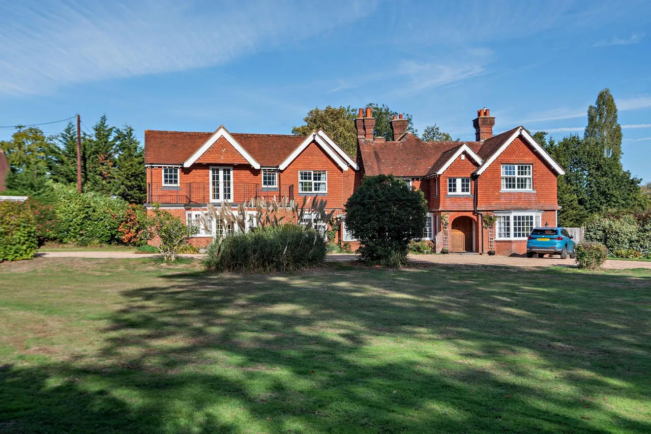 5 bed house for sale, Keymer Road, Burgess Hill, RH15