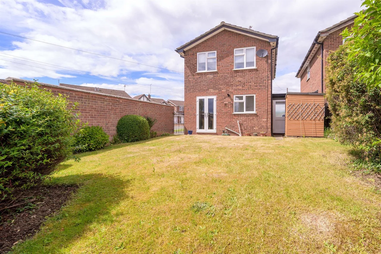 Copperfield Close, Kettering, NN16, photo 4