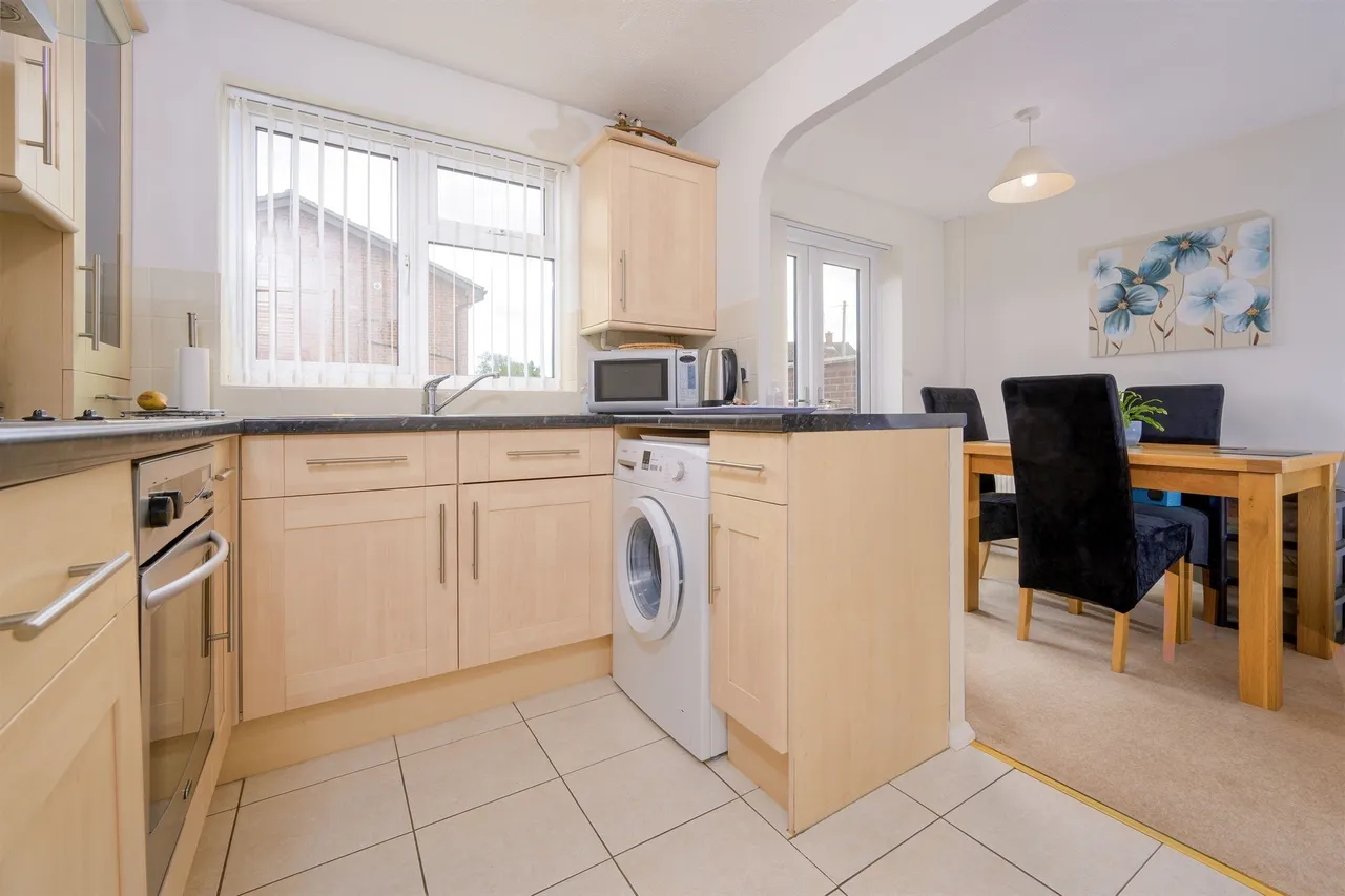 Copperfield Close, Kettering, NN16, photo 5