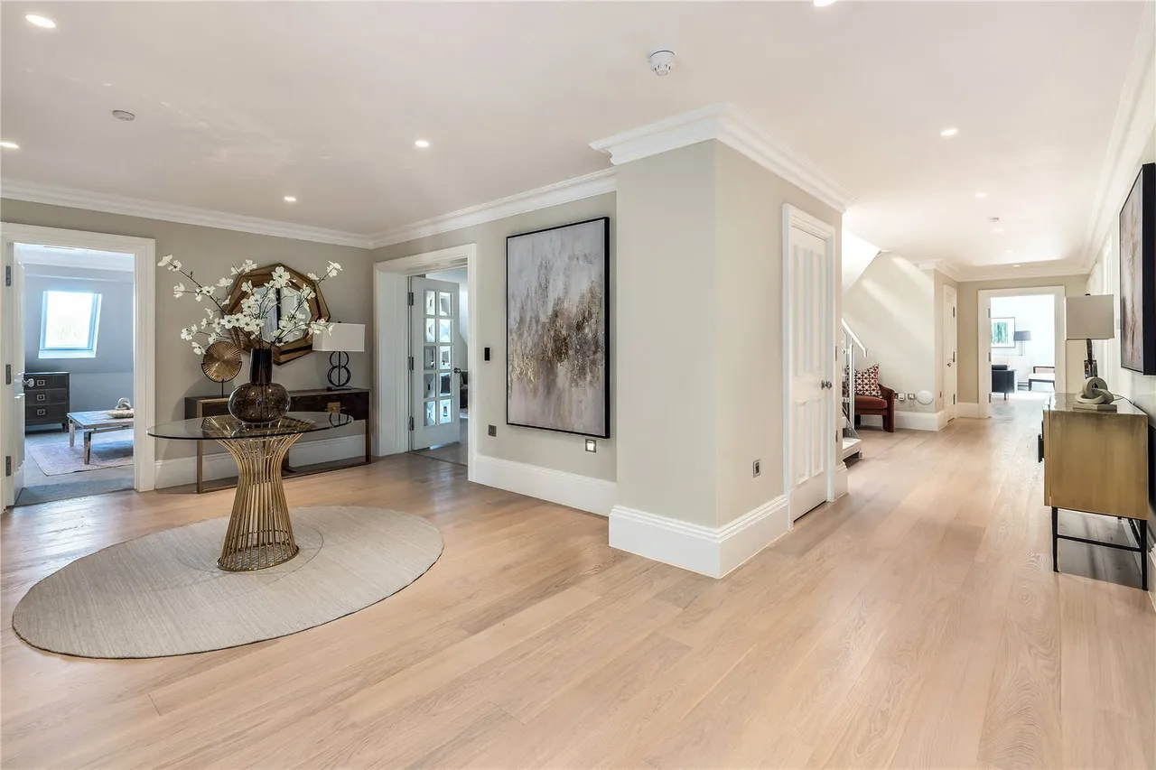 Brook Lane, Alderley Edge, SK9, photo 5